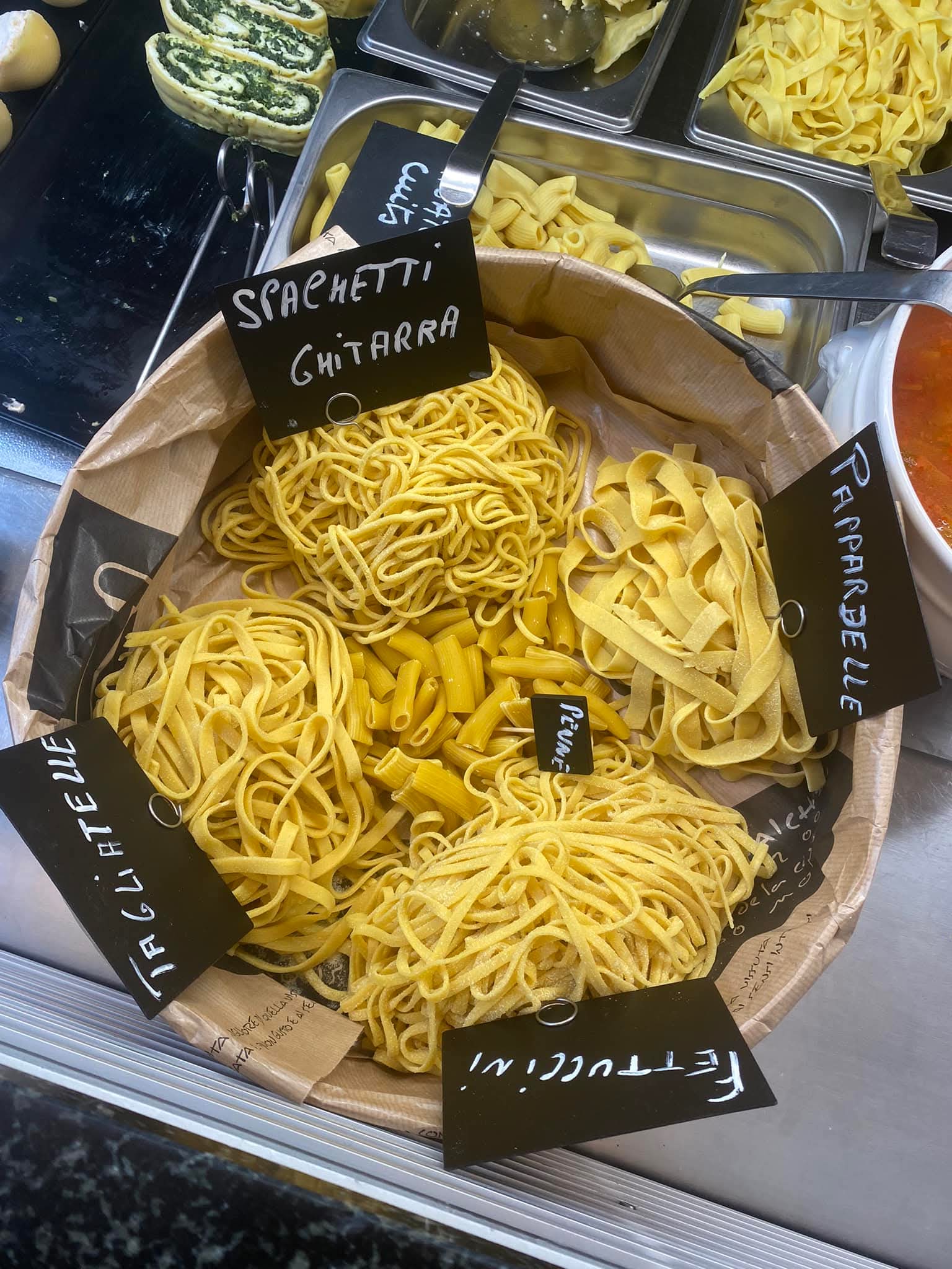Pâtes fraîches Chez Theo : spaghetti, tagliatelles et pappardelle au comptoir